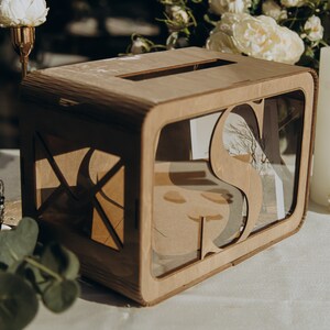 Gepersonaliseerde rustieke trouwkaartdoos, cadeaus voor koppels, herinneringsdoos, Receprion-decor, houten en acryl kaartendoos, aandenkendoos babyshower groot