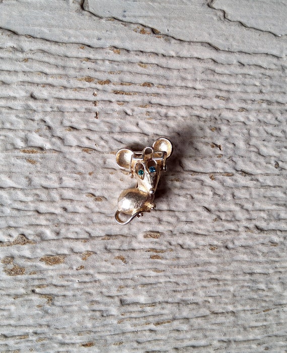 Green rhinestone mouse brooch - Gem
