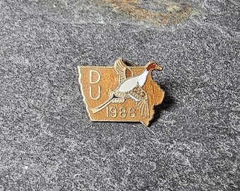 Ducks Unlimited 1986 Iowa DU Hunting Club Hat Lapel Pin