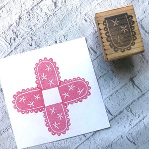 Lace Doily rubber stamp//hand carbed scallop patterned stamp