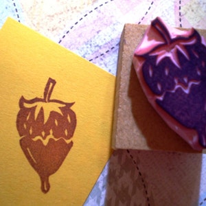 Chocokate covered Strawberry rubber stamp// Dessert stamp // Food stamp // pastry stamp // hand carved rubber stamp
