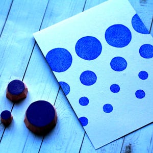 Juego de sellos de goma circulares, sellos de esferas, sellos de burbujas, sellos de bolas, sellos de lunares y juego de 3 sellos de goma tallados a mano de Happie Stamps