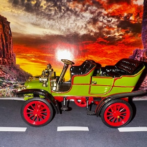 1907 Cadillac Model M Victoria Light Touring Sedan