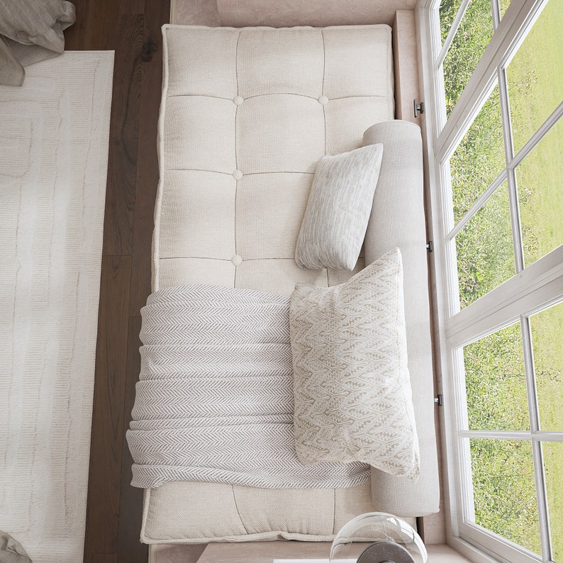 Experience luxury with our Custom Tufted Cushion. Perfect for any bench, it adds a touch of sophistication and ultimate comfort.