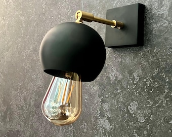 Aplique de pared de latón negro: lámpara de lectura moderna para la mesita de noche