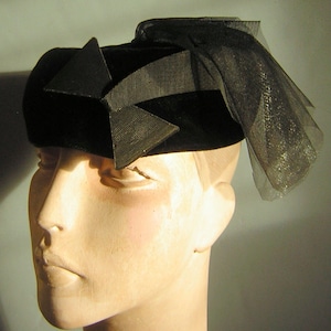 Vintage Black Hat Velvet Pillbox Scottish Dragoon Flounce with Starbust Comet Accent - Saucy & Smart Merry Widow