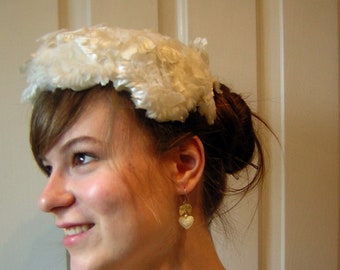White Puff Hat Vintage 50s Organza Elegant Tea Party Wedding Head Piece White Puff Hat Vintage 50s Organza Elegant Tea Party Wedding  main image 4