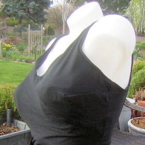 Traje de baño negro vintage: Roxanne, bomba de sujetador de los 80, talla 16/38DD