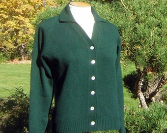 Vintage 60s Sweater Dark Forest Green Pure Scottish Lambs Wool - MINT / Estate Glen Lockhart SCOTLAND New Old Stock - S