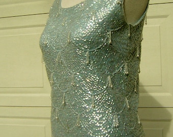 Vintage 60s Pailletten Perlen Tank Top: Baby Blaues GoGo Girl, Büste 92cm