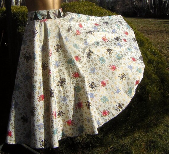 Vintage FULL Circle Skirt 50s Rockabilly Gold Pai… - image 7
