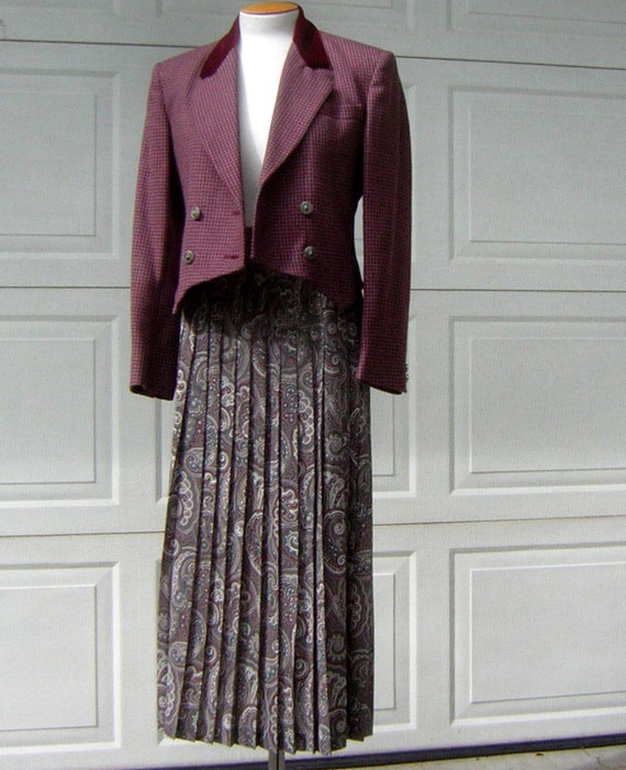 Vintage JAEGER Suit - Jacket & Pleated Skirt in H… - image 6