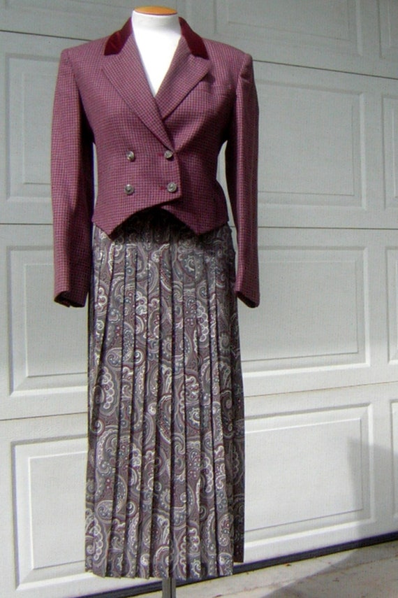 Vintage JAEGER Suit - Jacket & Pleated Skirt in H… - image 7