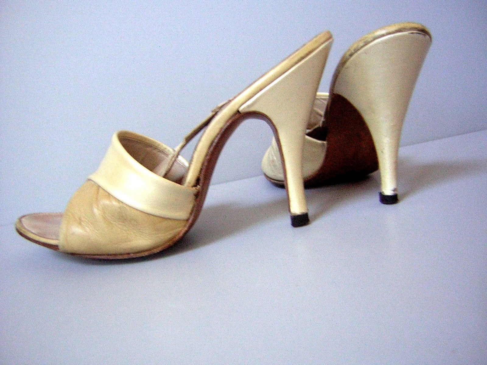 high heels in the 50s