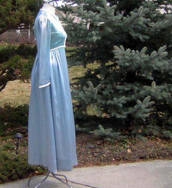 Vintage Ice Blue Satin Gown with Elegant Pearl Ba… - image 8