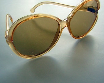 1980 display picture 1