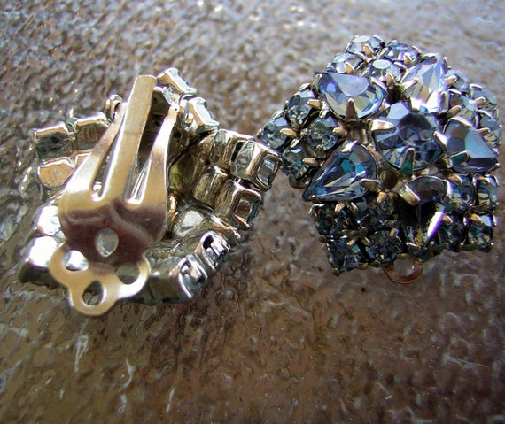 Ice Blue Rhinestone Earrings Clip On - Dazzling  … - image 3
