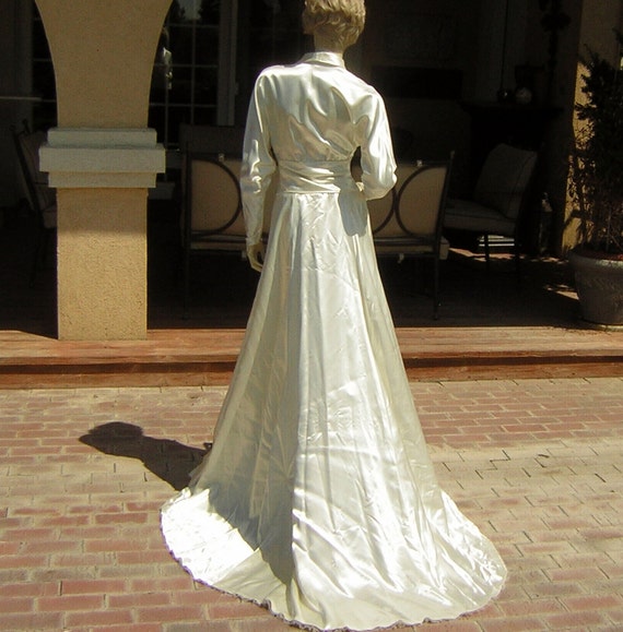 vintage fitted wedding dresses