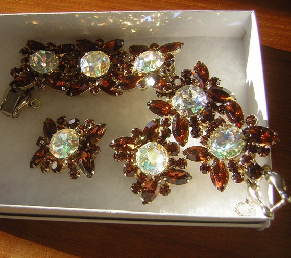 Vintage BIG Rhinestone Set Demi Parure Chunky Brac