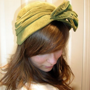 Vintage Velvet Cloche Hat - Flapper Style Fitted Wrap Twisted Wired Bunny Ears - Olive Green Velvet SHERMAN Saint Louis