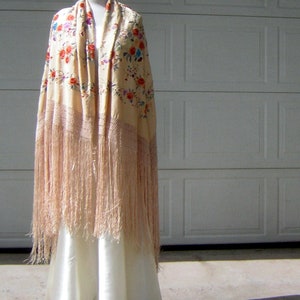 Antique Piano Shawl Victorian Estate Heavy Embroidery Extra Long Fringe - Large Size - Exquisite