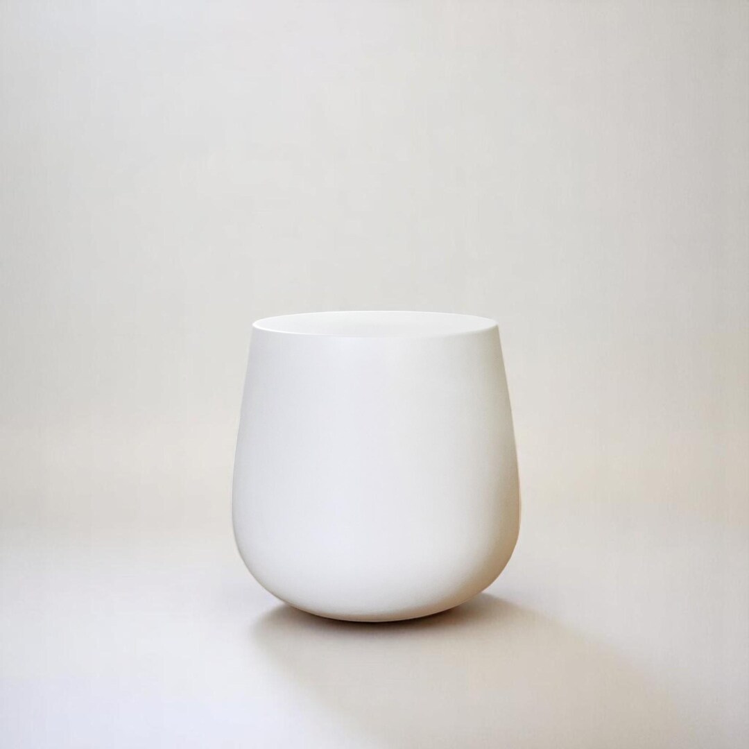 Minimalist Small Ceramic Side Table – Modern Sculptural Accent Table ...