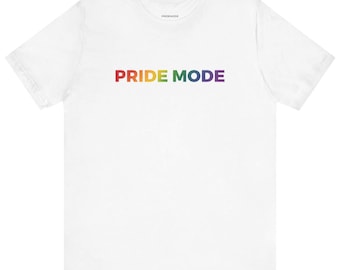 Camiseta con logotipo degradado de arcoíris PRIDE MODE / Camisetas y tops suaves unisex con degradado de orgullo LGBTQIA+ únicos e inclusivos