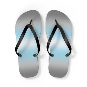 Demiboy Pride Ombre Flip Flops / Sutil identidad no binaria Estética Degradado Acolchado Tanga Sandalias / PRIDE MODE Calzado y ropa de playa