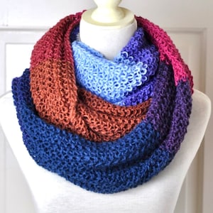 Extra Long Hand Knitted Women&#39;s Colorblock Color Block Infinity Scarf Burgundy Brown Violet Navy Gray Blue