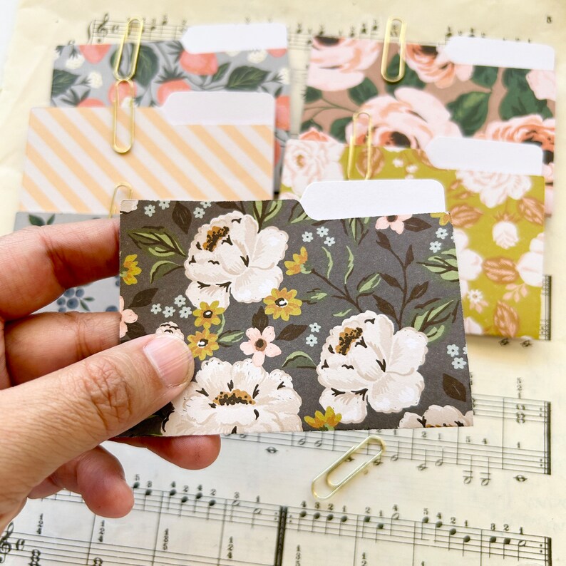 Mini File Folders MARKET SQUARE - Set of 6, Maggie Holmes, Gift, Pen ...