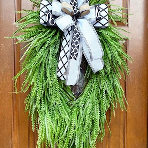 Elegante groene deurkrans - zwart-witte strikvarenkrans, voordeurslinger, woondecoratie het hele jaar door, boerderijkrans, lente en zomer