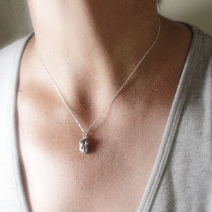 Anatomical Heart Necklace in Sterling Silver, Realistic Human Heart Jewelry, Valentine's gift image 2