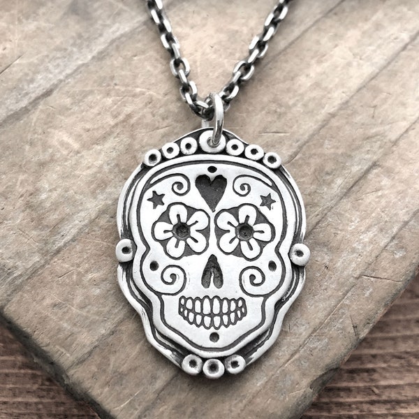 Day of the Dead sugar skull necklace in sterling silver, Día de los Muertos jewelry