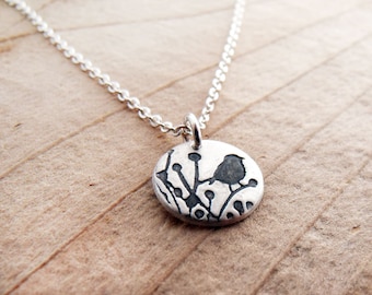 Tiny little bird necklace in silver - gift for mom or wife