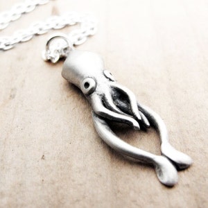 Squid necklace in sterling silver