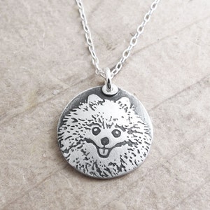 Pomeranian necklace in silver, Pom jewelry, memorial necklace afbeelding 3