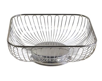 Silver Plated Wire Fruit Bowl, Metal Bread Basket, 1980's Minimalistic Modern Square Wire Basket