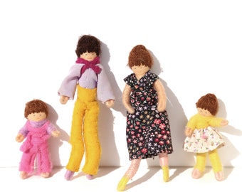 Handmade Miniature Thread Wrapped Doll Family Felt Clothes Set of 4 Rustic Folk Dolls Play & Pretend Toys