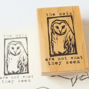 Twin Peaks rubber stamp / the owls are not what they seem / Twin Peaks fan art / Twin Peaks gifts