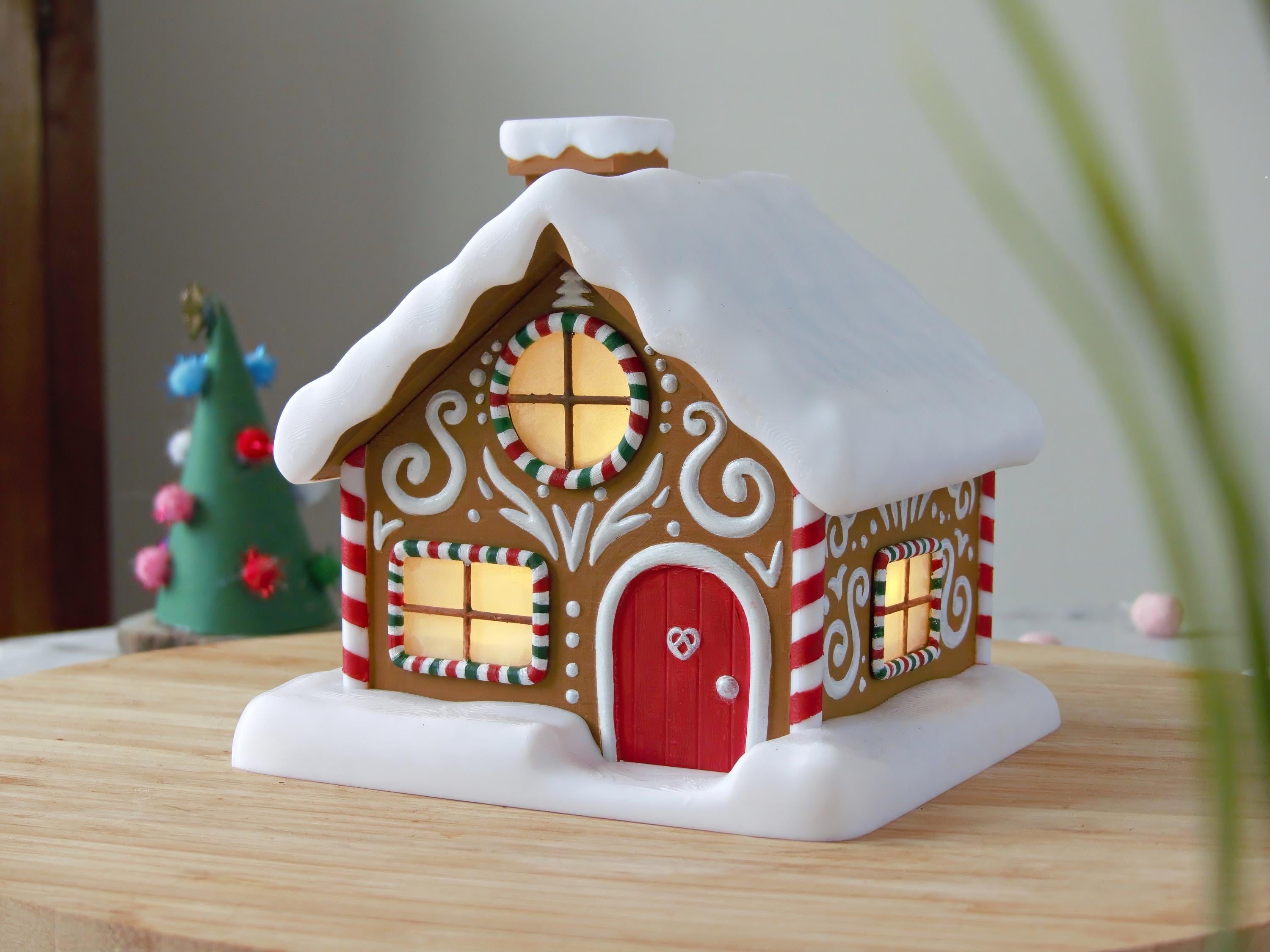 LED Gingerbread House | Christmas Home Decor | Illuminated