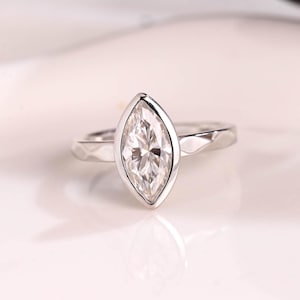 Solid Gold Geometric Faceted Band Marquise Moissanite Engagement Ring, Bezel Promise Ring, Solitaire Wedding Ring, Anniversary Gift for Her