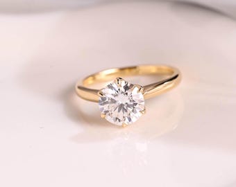 Anello di fidanzamento solitario in oro massiccio con moissanite taglio rotondo, montatura a tulipano, anello cattedrale