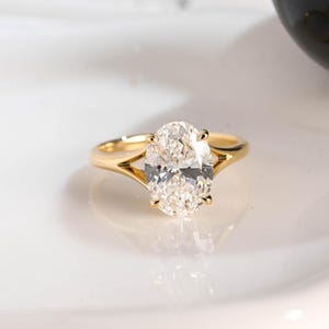 IGI Certified Oval Cut Diamond Engagement Ring Split Shank, Solid Gold Solitaire Ring