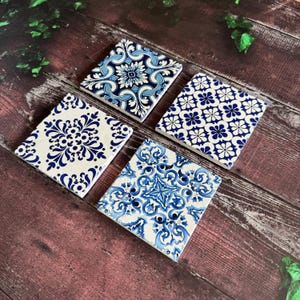 Blue Tile Stone Coasters, Mexican Talavera Tile Wood Coasters, Moroccan Tile, Spanish Mediterranean, Tulip Art, Natural Stone, Gift for Her