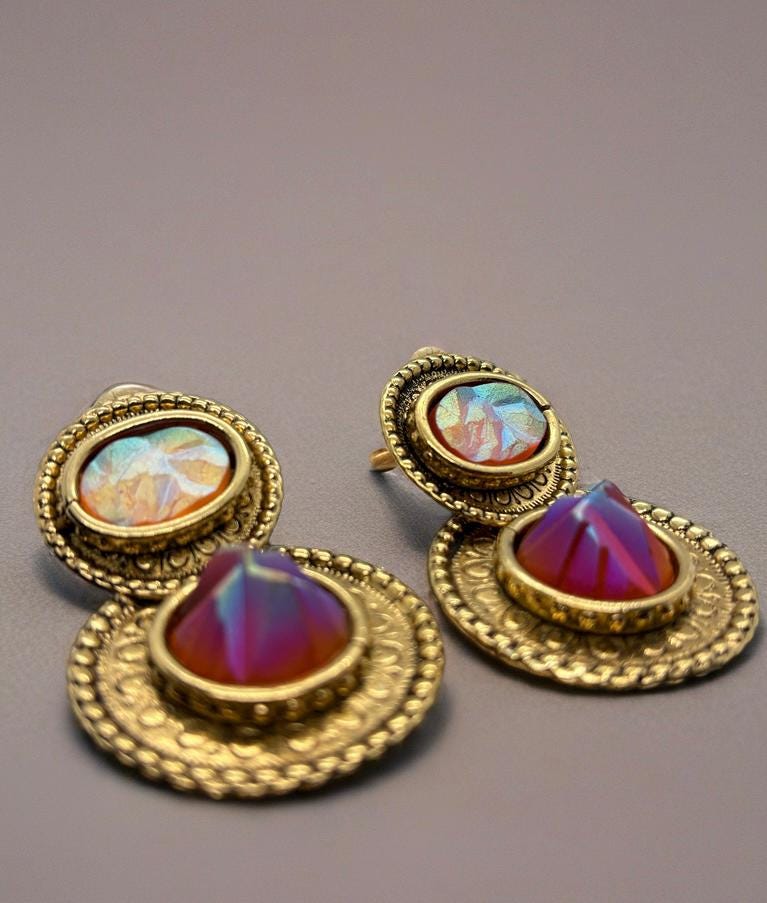 Boucles D'oreilles Pendantes Vintage Zoé Coste - Dorées, à Clips, Occasion