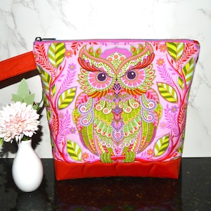 Tula Pink Zipper Project Bag - Hootie Patootie Owl - Knitting, Quilter, Makeup or Travel Bag