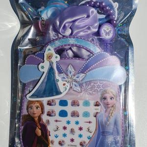 Kids Girls Elsa large Frozen glow in dark nails party bag with hairbands,sweets, party favours, gift bag, birthday