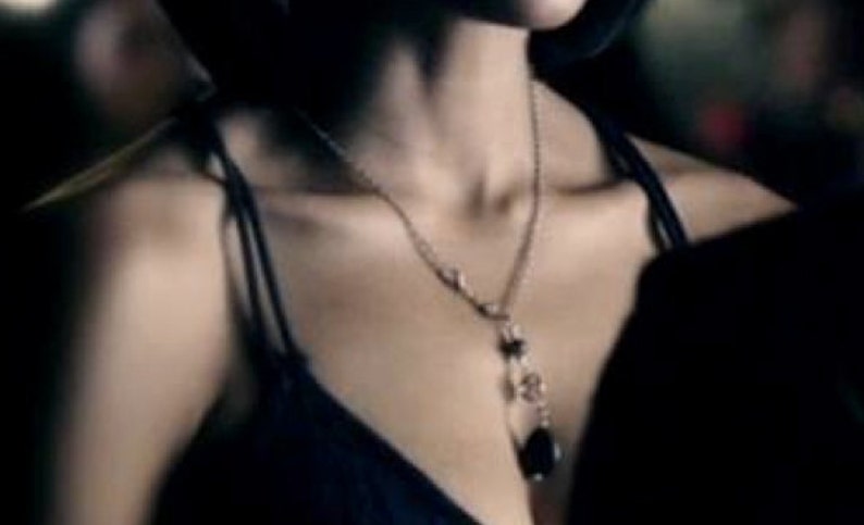 The Vampire Diaries Bonnie Gemstone Necklace Bijoux Teardrop Vampire Necklace image 1