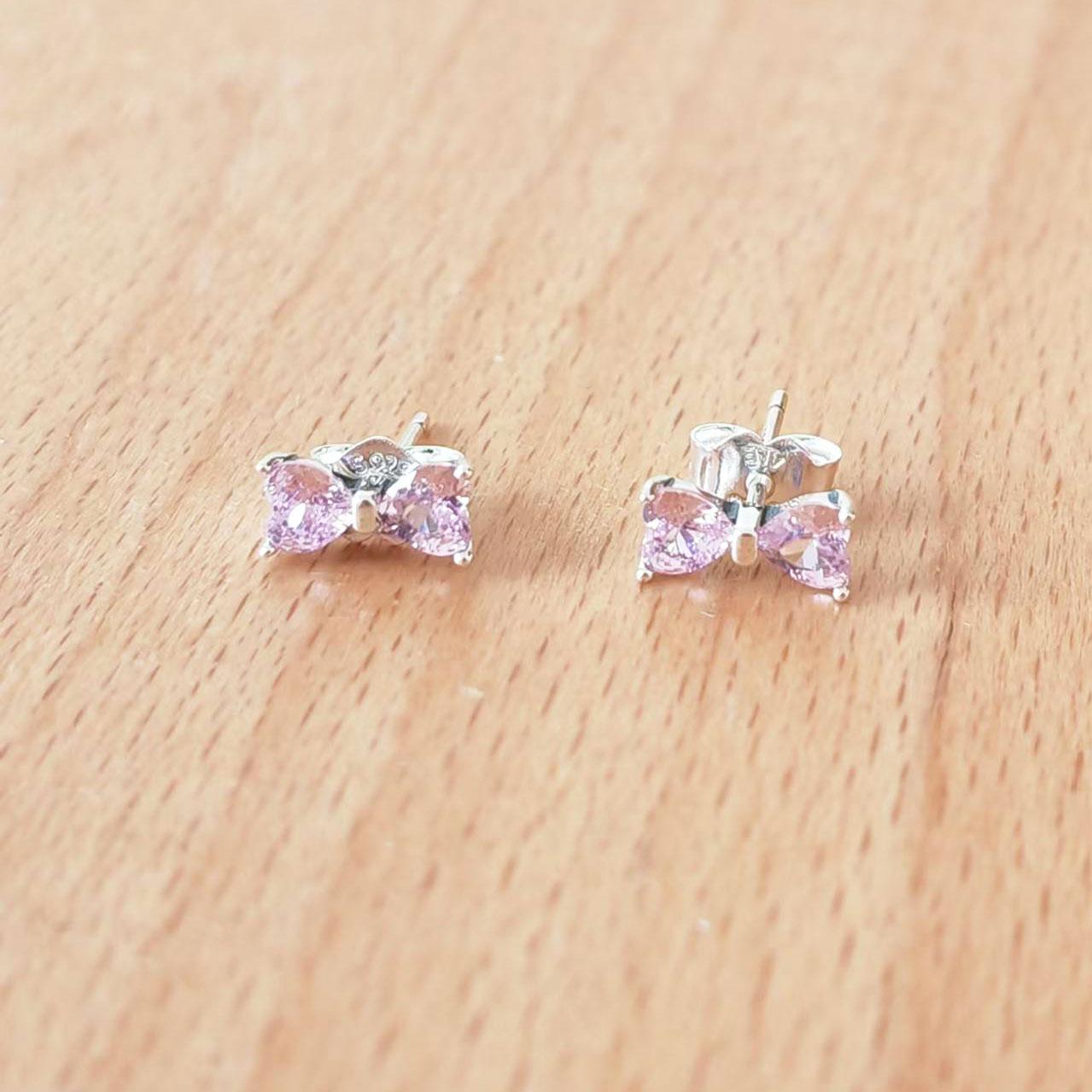Pandora bow earrings uk deals