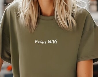 彼女のための未来のワグシャツ、ガールフレンドのための30歳未満のかわいいTシャツ、お母さんへのユーロ2024サッカージャージのプレゼント、姉妹への面白いスポーツファンギフト